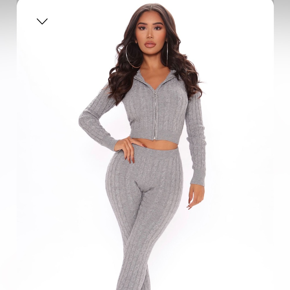 FashionNova Focused on me , heather gray hoodie set